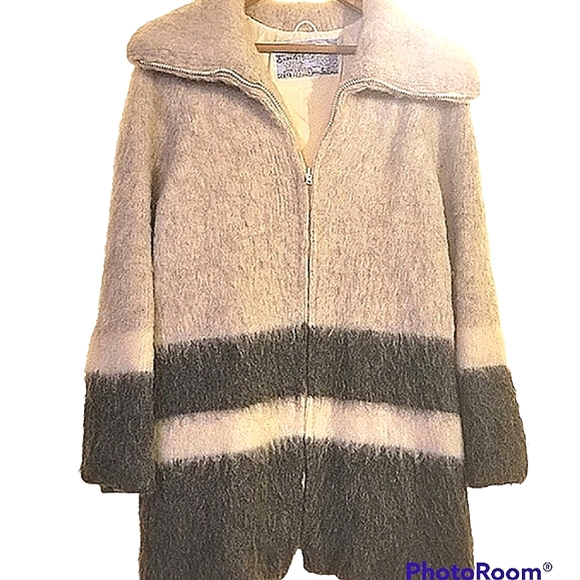 SOLDAuthentic Eider Knit, Coat - Picture 2 of 6